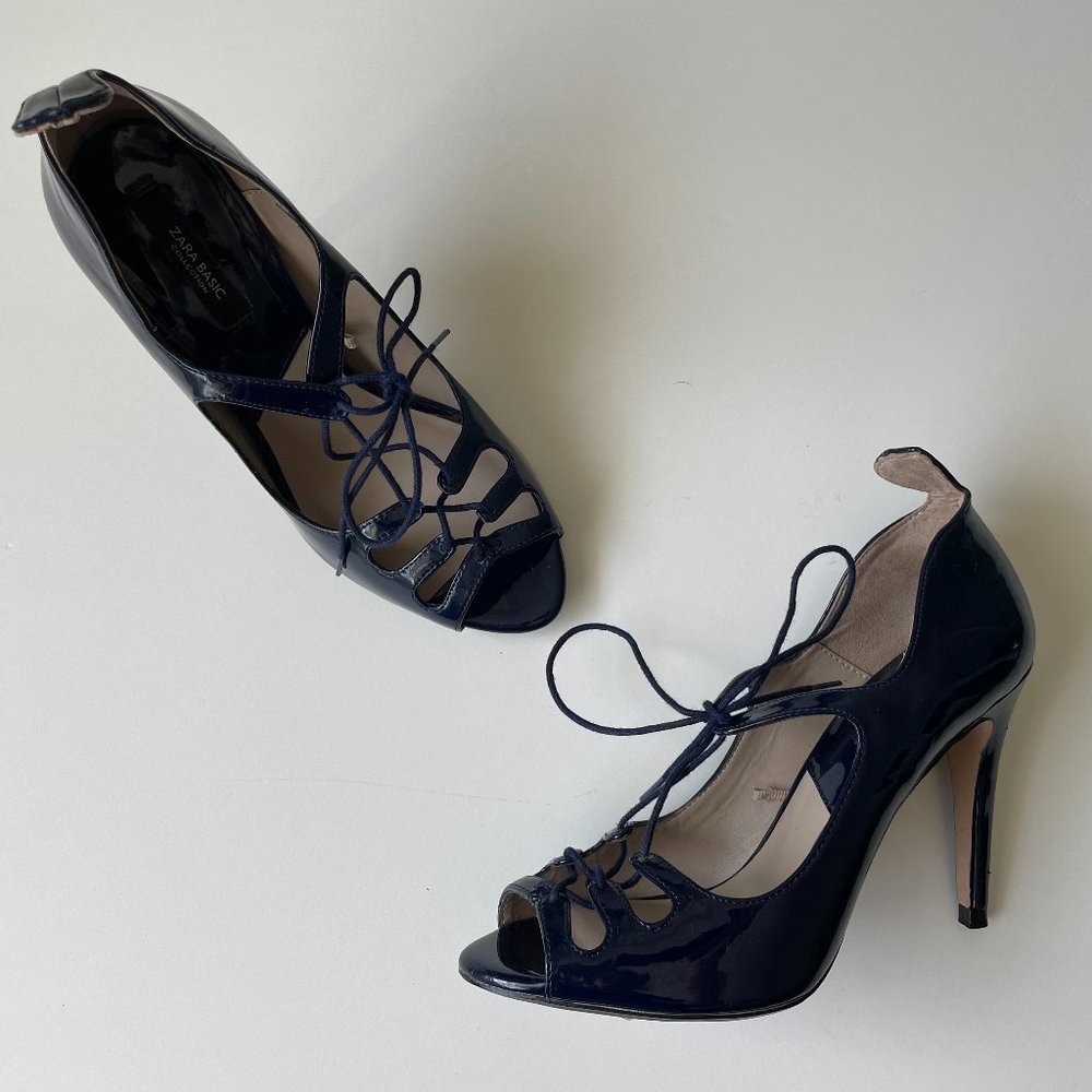 Zara High Heels Laced Sandals Stylish Navy Blue - Look like new! Size 38 US 7.5